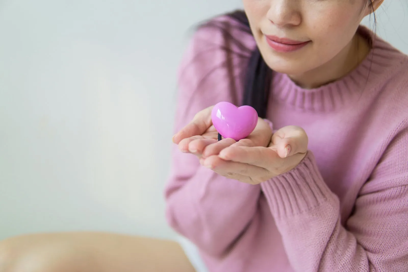 The body's signal arrives before the mind's narrative does